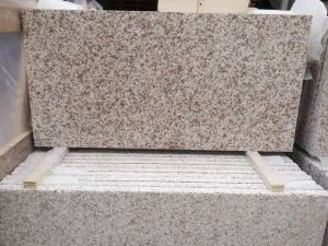 Logi Rusty Yellow Granite Flísar