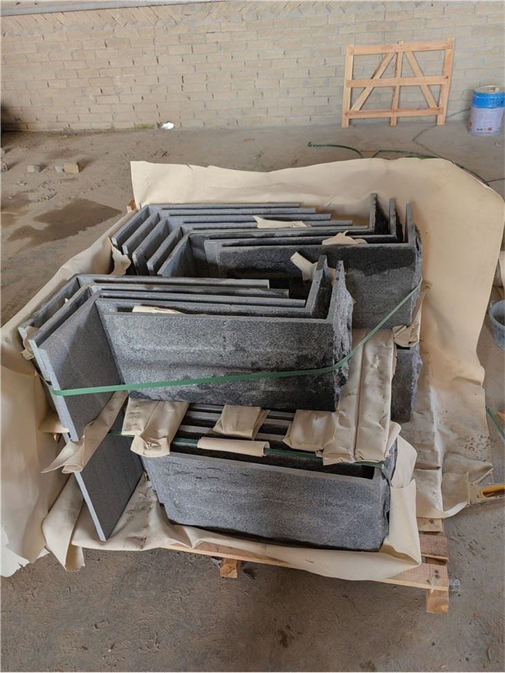 Natural Mushroom Granite Tiles